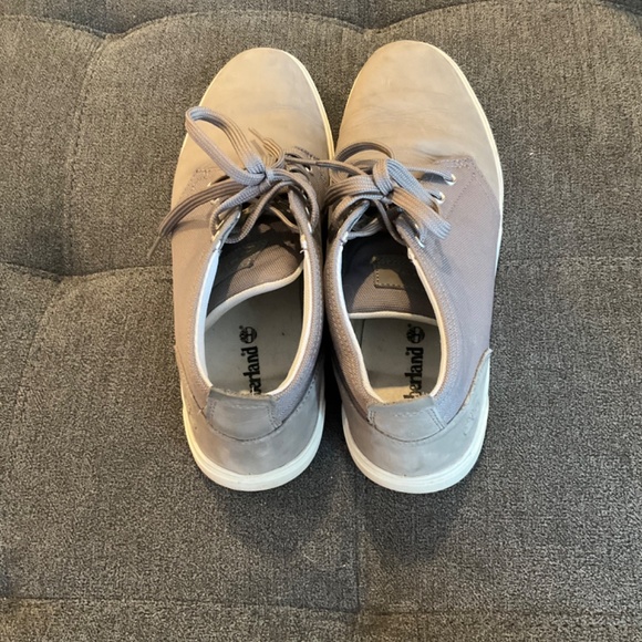 EUC Timberland Davis Square Chukka Sneakers Gray Size 9.5